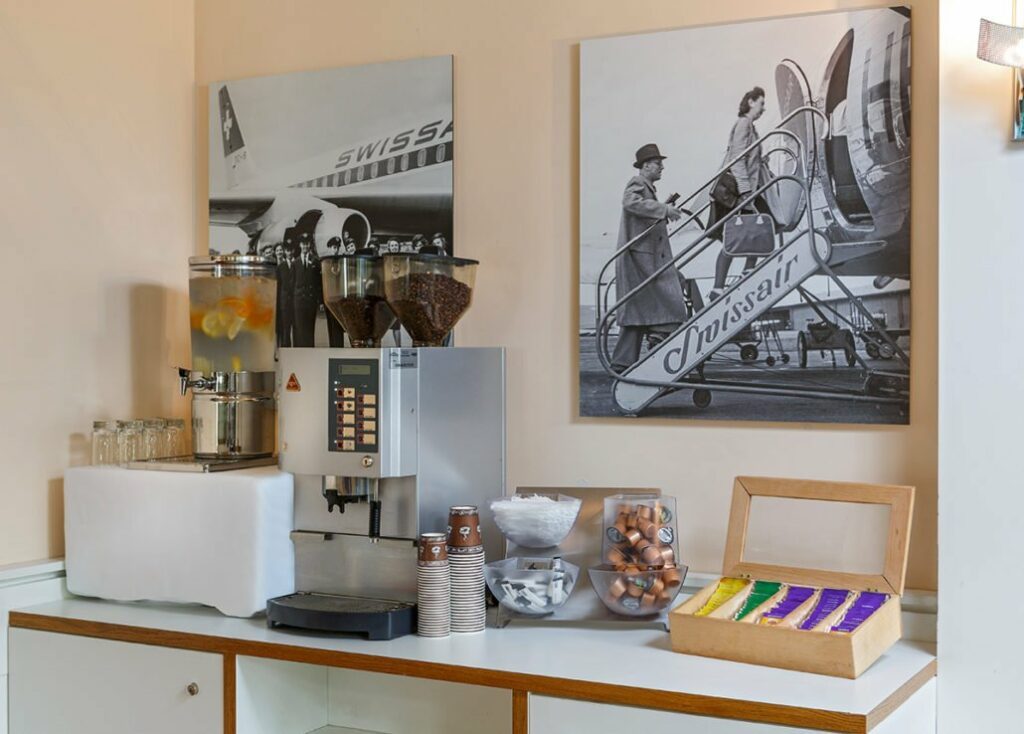 Kaffee und Teeangebot, Hotel Welcome Inn, Zurich Airport, achesa Group